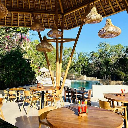 Tregge Surf Camp Uluwatu Hotel Ngoại thất bức ảnh