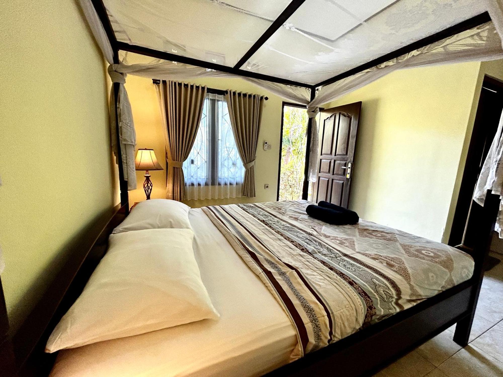 Tregge Surf Camp Uluwatu Hotel Phòng bức ảnh
