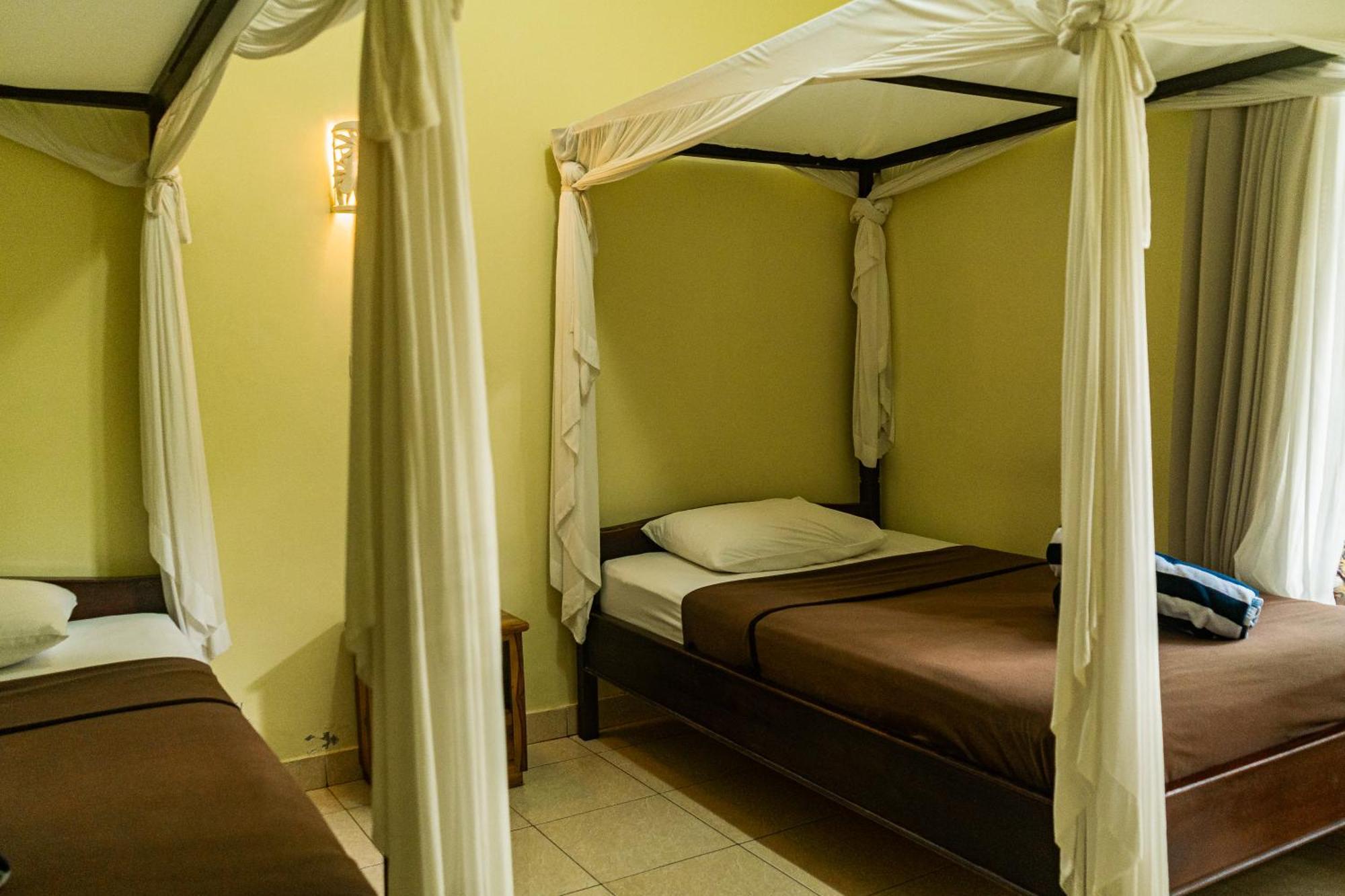 Tregge Surf Camp Uluwatu Hotel Phòng bức ảnh