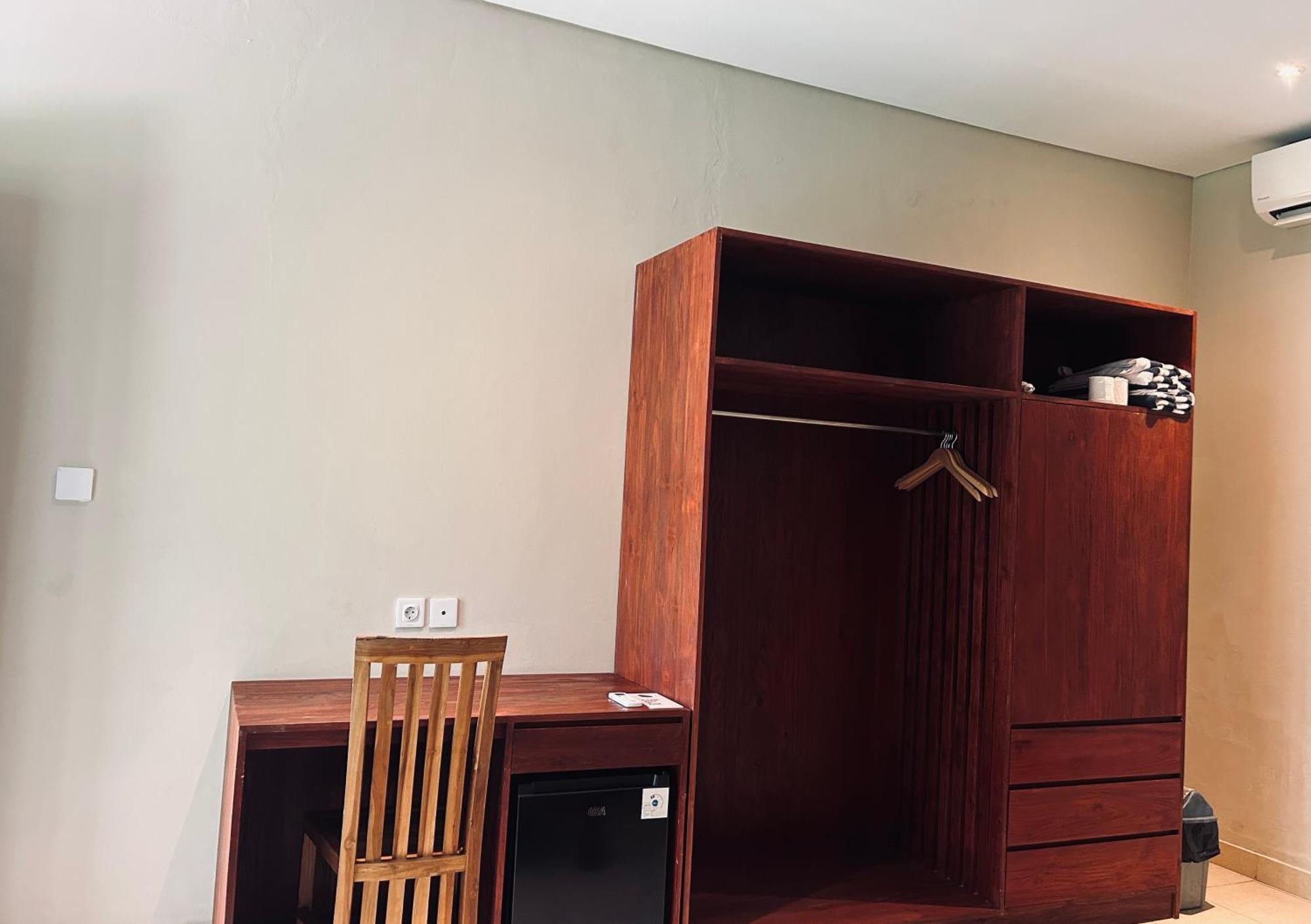 Tregge Surf Camp Uluwatu Hotel Phòng bức ảnh