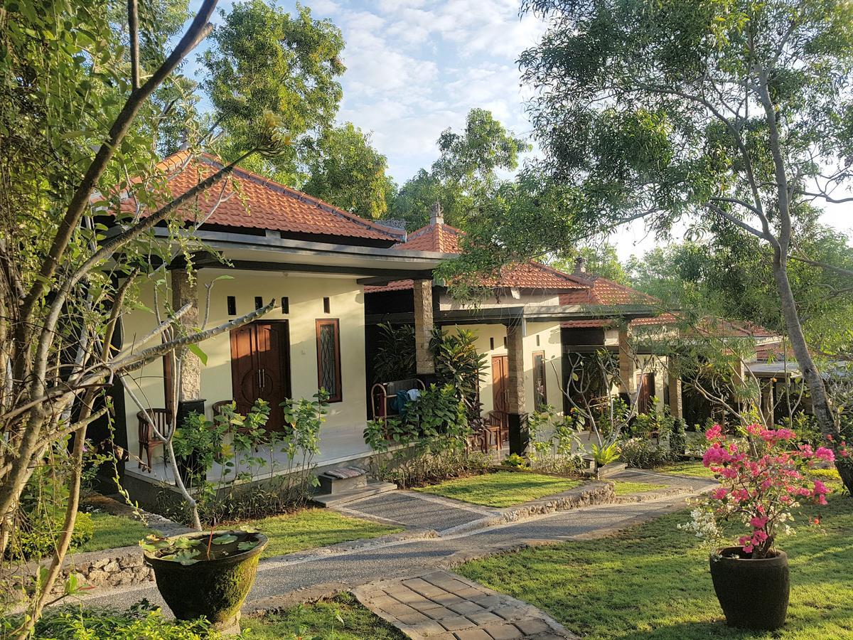 Tregge Surf Camp Uluwatu Hotel Ngoại thất bức ảnh
